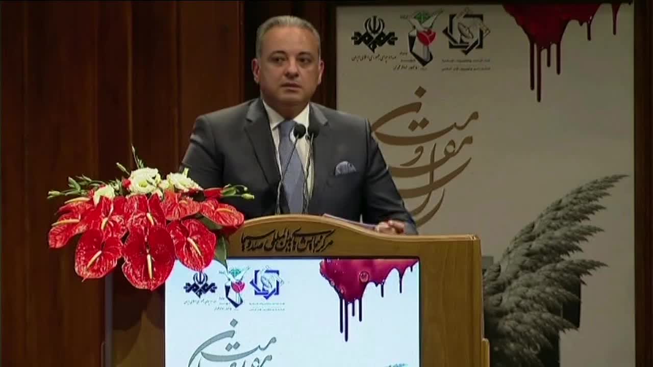 إيران وزير الثقافة اللبناني يؤكد إستغلال أمريكا والنظام ال...لإمكانيات في محاربة المقاومة - snapshot 0